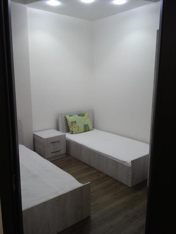 Mari Apartment Батуми Экстерьер фото