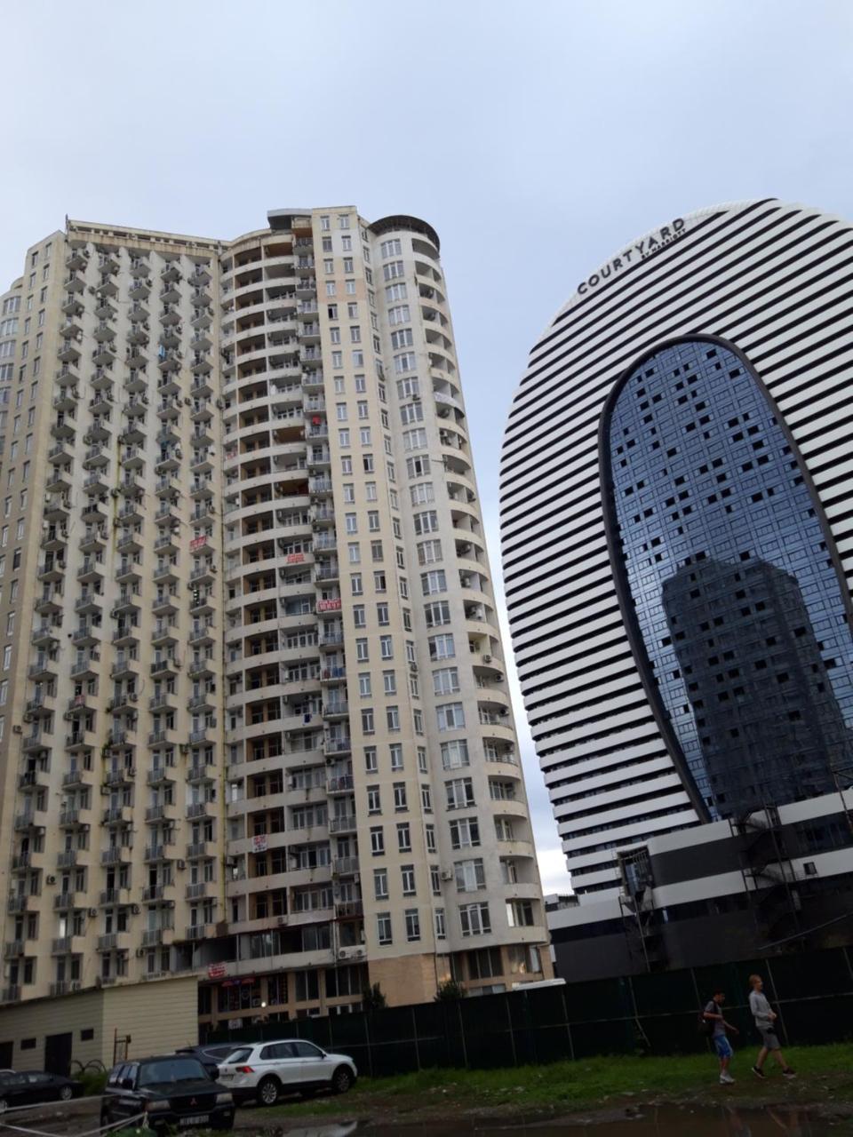 Mari Apartment Батуми Экстерьер фото