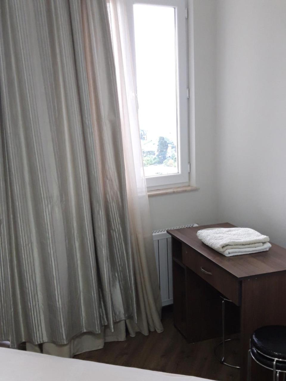 Mari Apartment Батуми Экстерьер фото